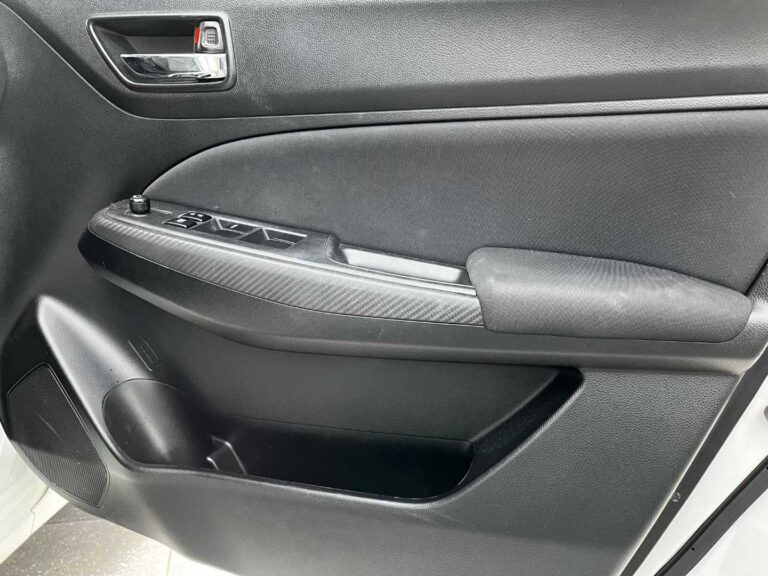 af0082a1-a92d-4b21-bfae-0b0b673a8fc2