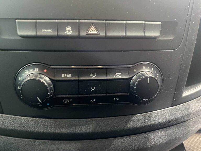 04cef265-a75a-4fba-b237-fb2e76d004e2