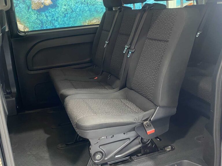 d7b94d8b-986f-4f17-8485-c2427a64ccec