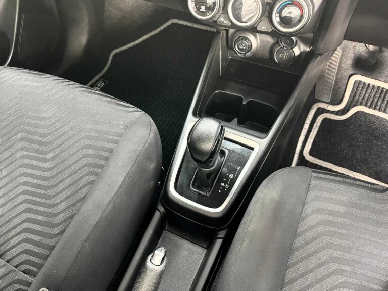 381623cf-c37a-4f14-94c1-cf992d1b5aa3