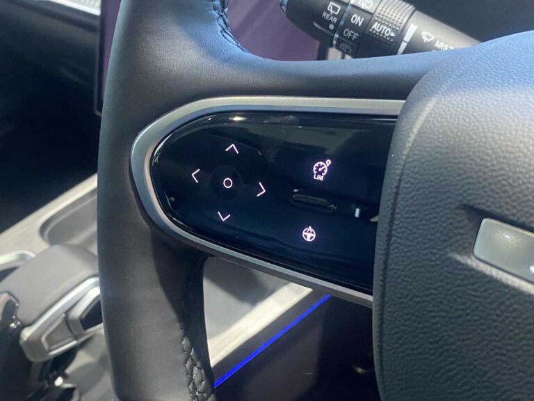 5b0c9b8d-460c-415e-aaa9-8d60527f0e9e