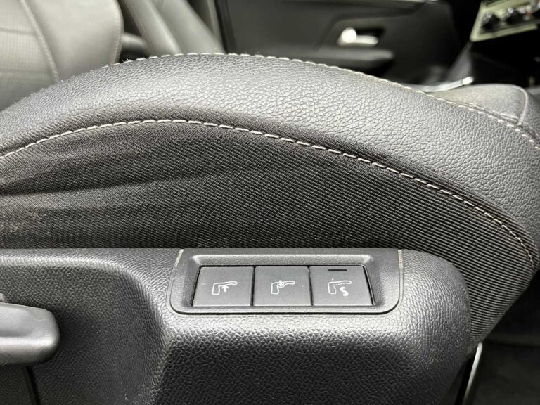 655bb315-ee78-4827-b290-8920995a7a93