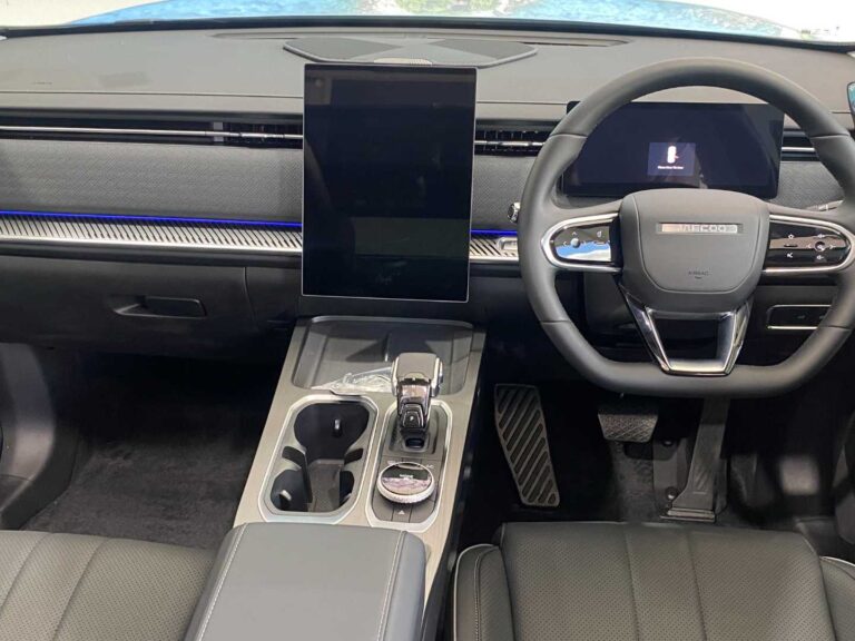 d015a0e0-49ce-49bb-81f7-b55dfc613681