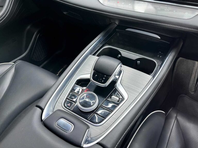 fcbec350-e947-47f3-8647-2c233102e8e8