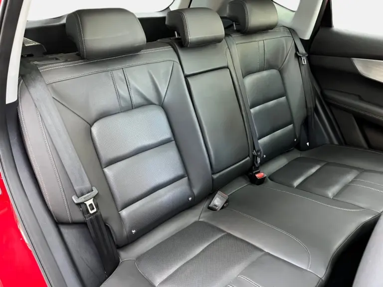 0d3ee6fe-571d-4d9e-8f7e-1d295bffafcc