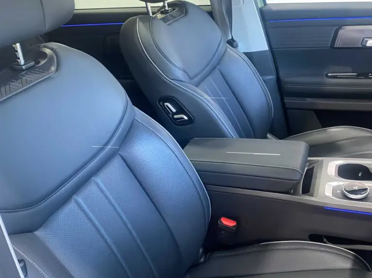 2e0c430e-171b-4630-bfc6-85db86543fd2