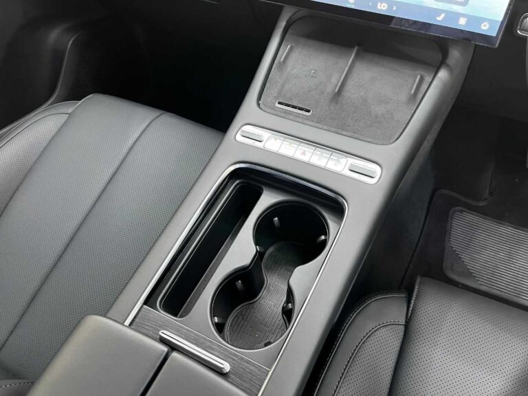 37e7d7fe-6d5e-4ff9-b518-cc1519b20a84