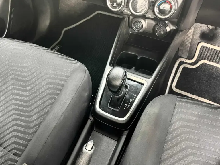 381623cf-c37a-4f14-94c1-cf992d1b5aa3