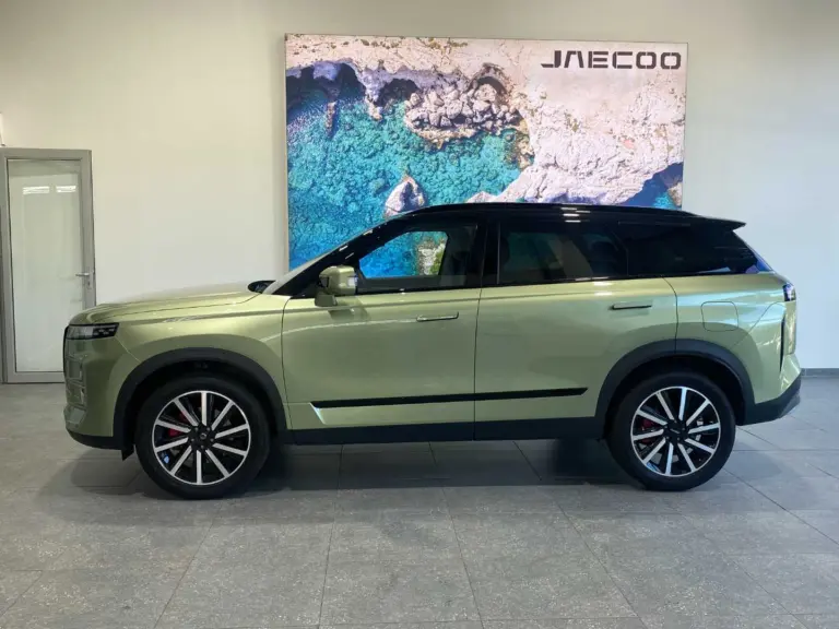 7e7f44b8-9599-4013-83c3-3c1749b765af