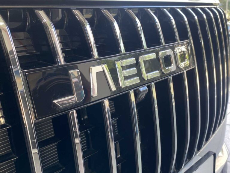 8a8040dd-1bc2-40f6-a64b-f50512459a25