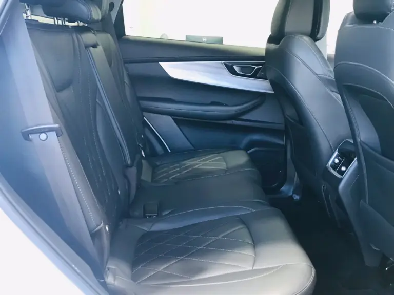 95c422b8-1c4a-4404-bdfa-4f4423e2fe5a