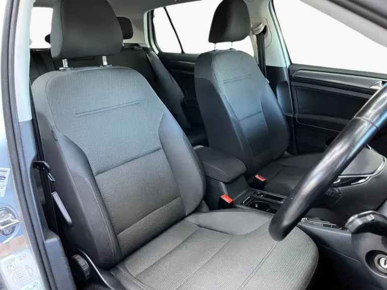 c908dc81-b5ec-4af6-ae2b-c2ac358d6964