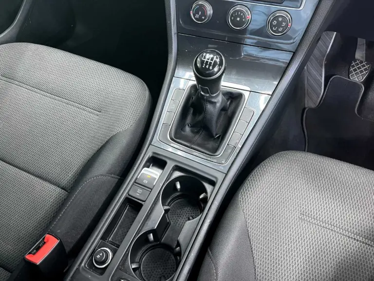 cf577ebb-791a-4adf-8446-44263d8deee8