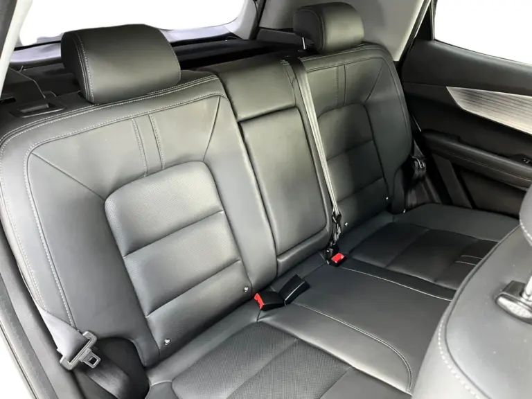 d5ea370c-6965-4f23-8549-c5d7eb083b53