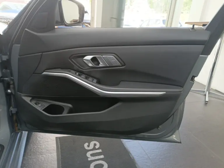 29e1d1a7-5767-4839-8b37-fab1123ad297