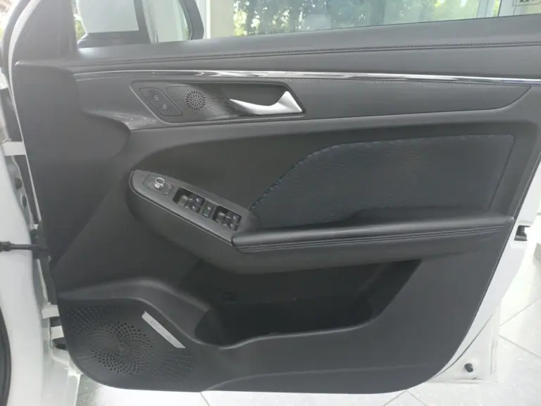 3297d85e-0ddb-430b-95a0-aab59d8f372c