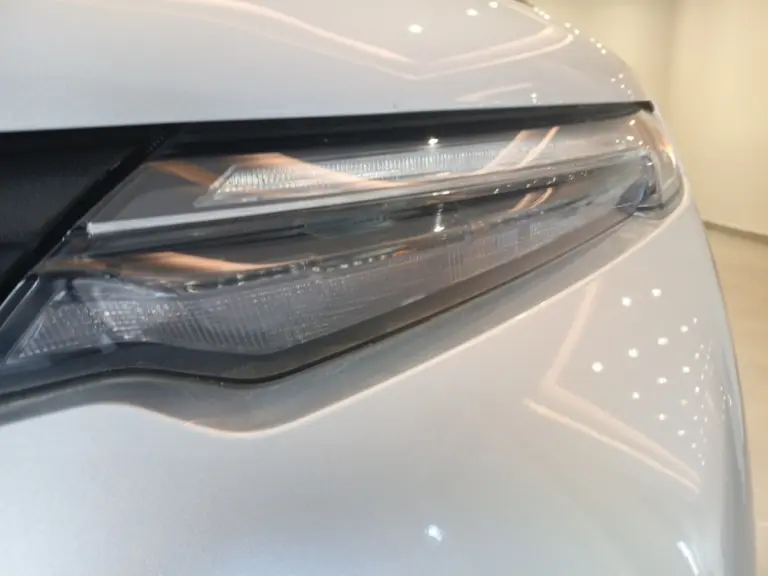 4258f5ad-f9c5-4255-9bed-a9c18e3d9af9