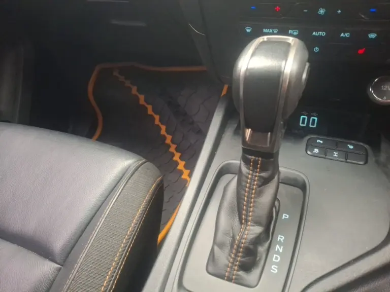 588a7e25-fa73-4cc8-87cc-634d44f3c09f