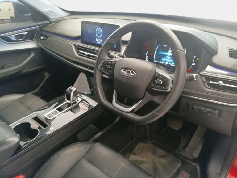 6efa2125-678e-4605-b18a-e7a907dbae46