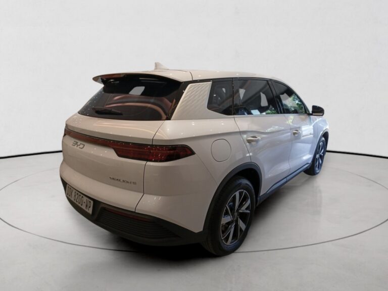 8f736efb-9baa-4397-a933-4af032ac0bce