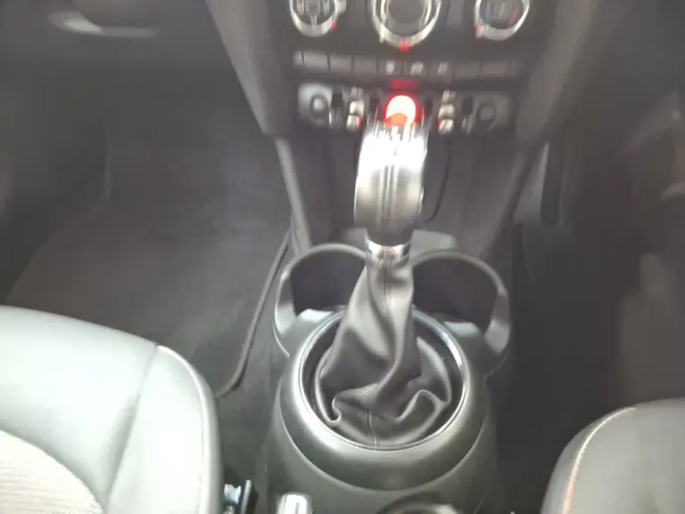 b24169c9-e31a-4811-8854-d7d03d306ab9