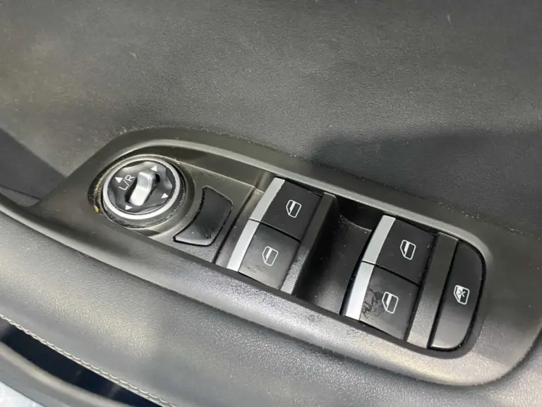 deb502d8-8064-4e9a-9705-ef9229d7ee88