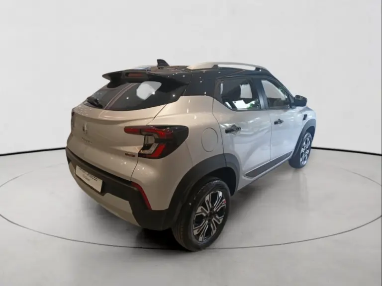 e02b51e6-f31b-4664-994d-2a54edbf8599